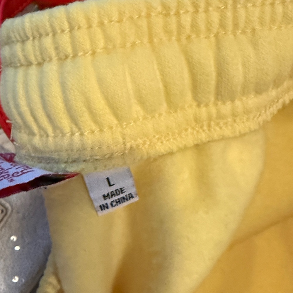 NWT L Samii Ryan Care Bears & Strawberry Shortcake Offer Kindness Yellow Joggers - Picture 10 of 10